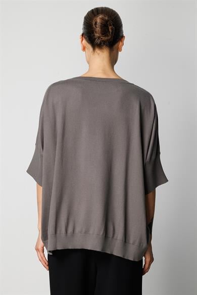 O Yaka Oversize Triko