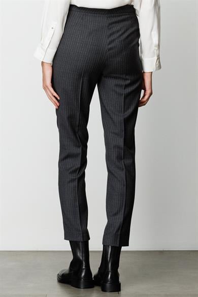 Slim Fit Çizgili Yün Pantolon