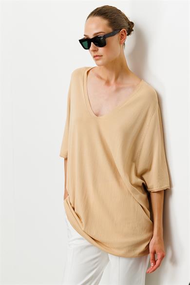 V Yaka Düşük Kol Oversize Triko