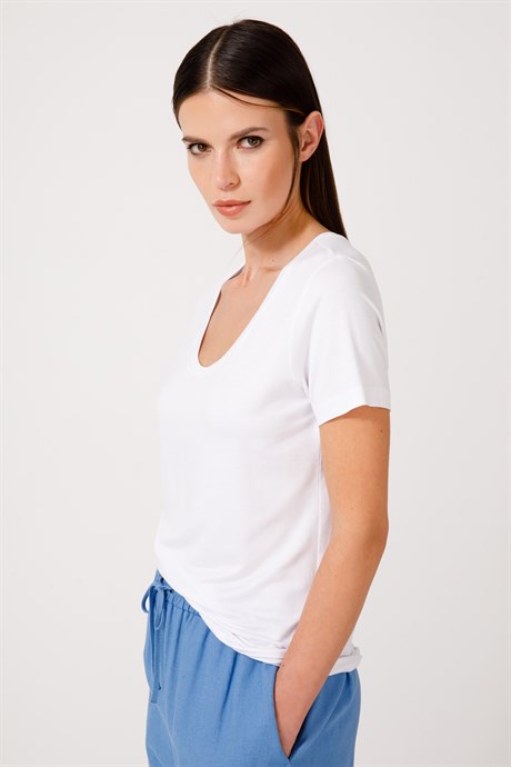 U Yaka Yarım Kol Tshirt
