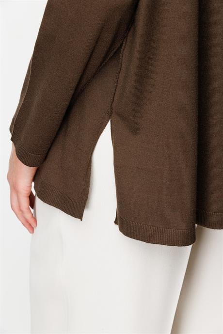V Yaka Dikişli Oversize Triko