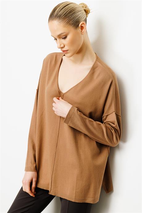 V Yaka Dikişli Oversize Triko