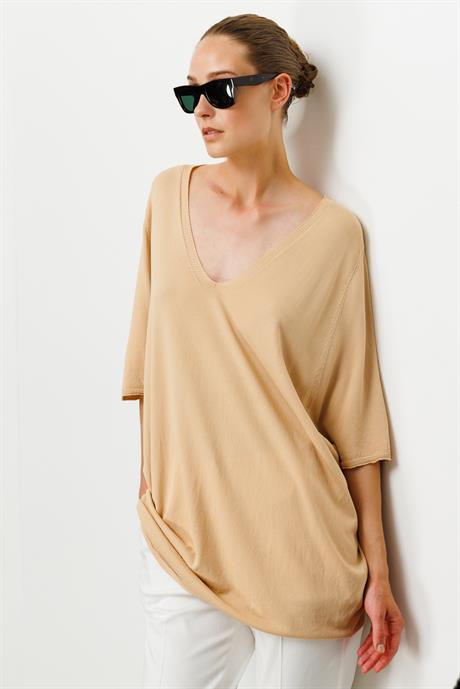 V Yaka Düşük Kol Oversize Triko