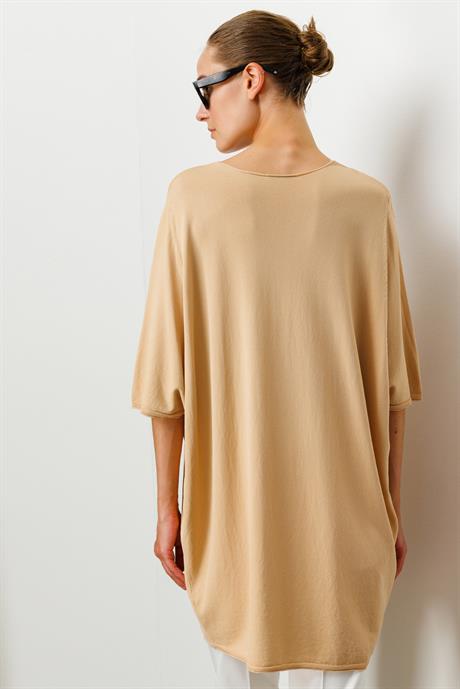 V Yaka Düşük Kol Oversize Triko