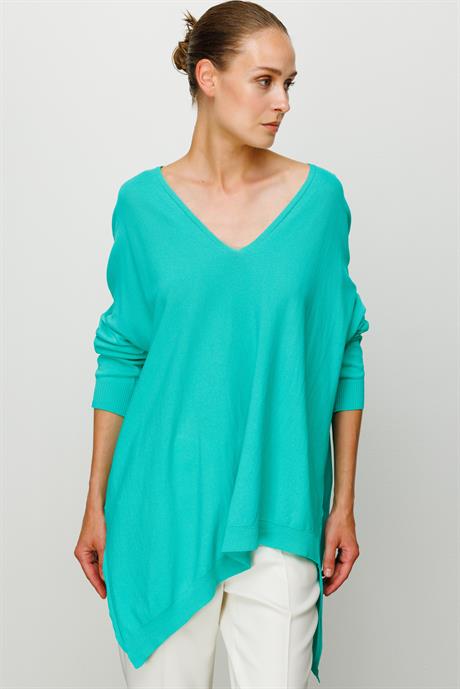 V Yaka Oversize Triko