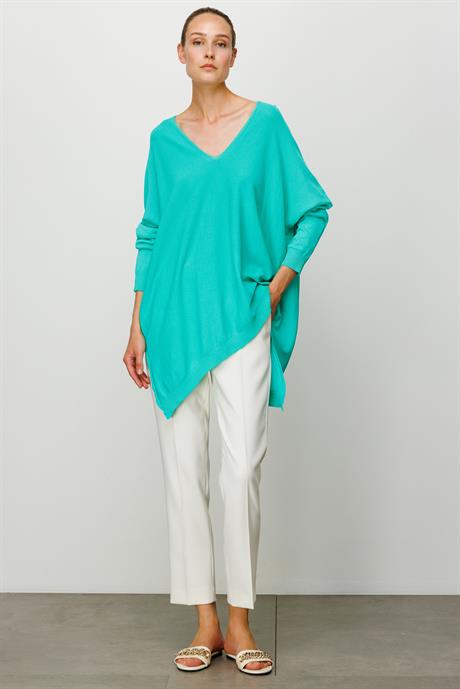 V Yaka Oversize Triko