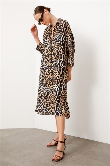 Yandan Yırtmaçlı Leopar Elbise