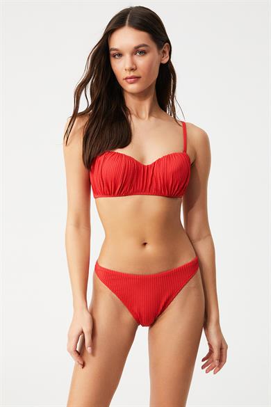 Kom TISSUNA DOKULU KUMAŞLI STRAPLEZ BİKİNİ
