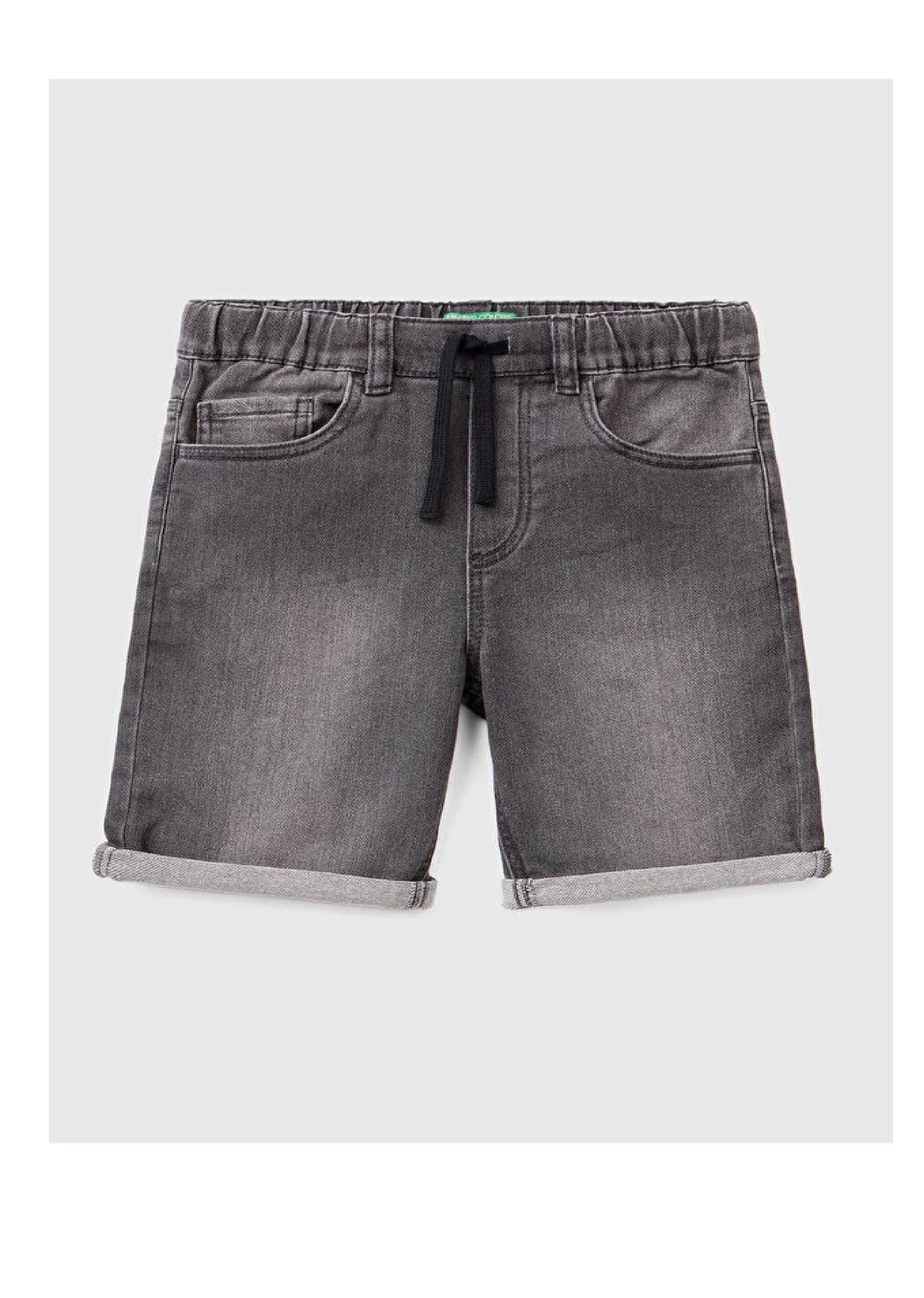 United Colors of Benetton Erkek Çocuk Gri Rahat Denim Şort