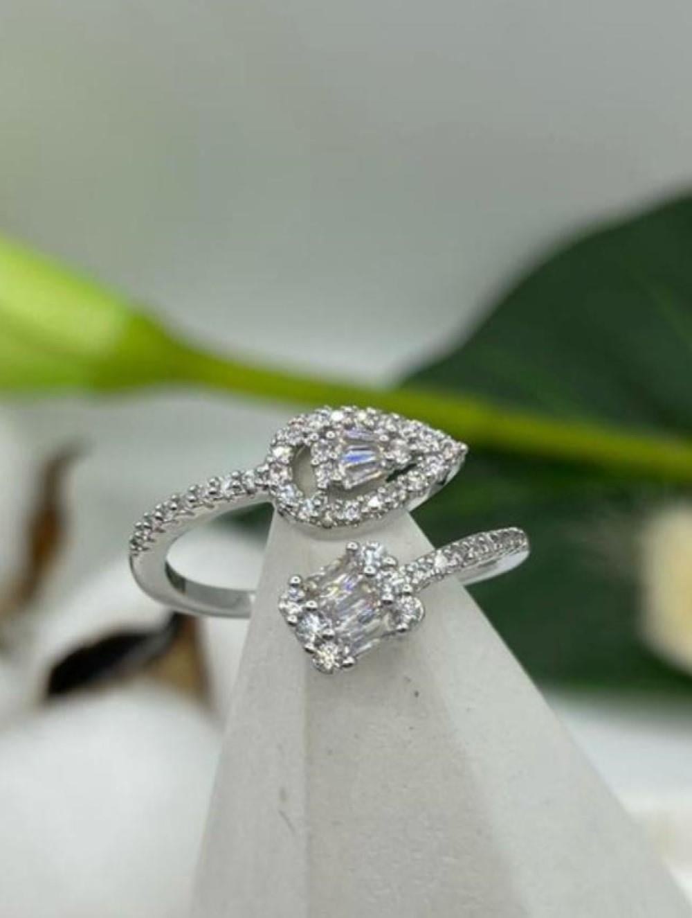 AYARLANABİLİR ZİRKON  YÜZÜK