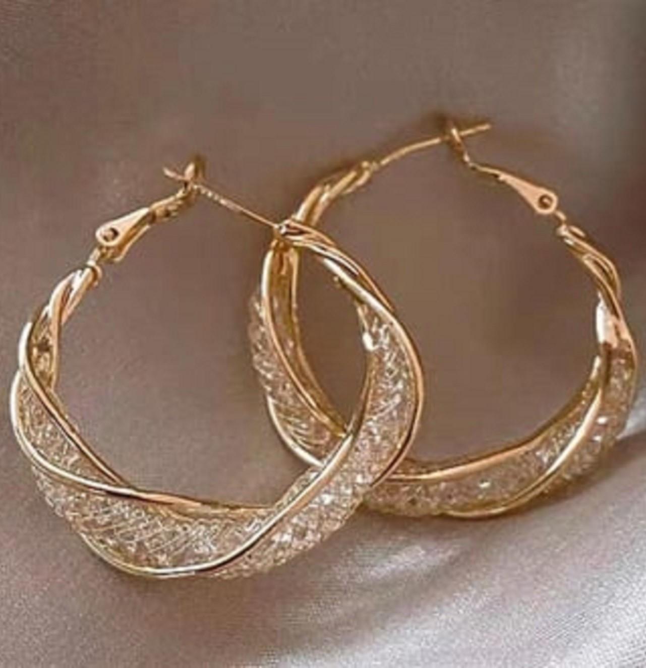 İTHAL VİP TASARIM KÜPE