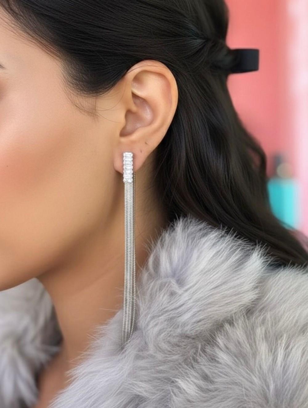 İTHAL ZİRKON TAŞ ABİYE KÜPE