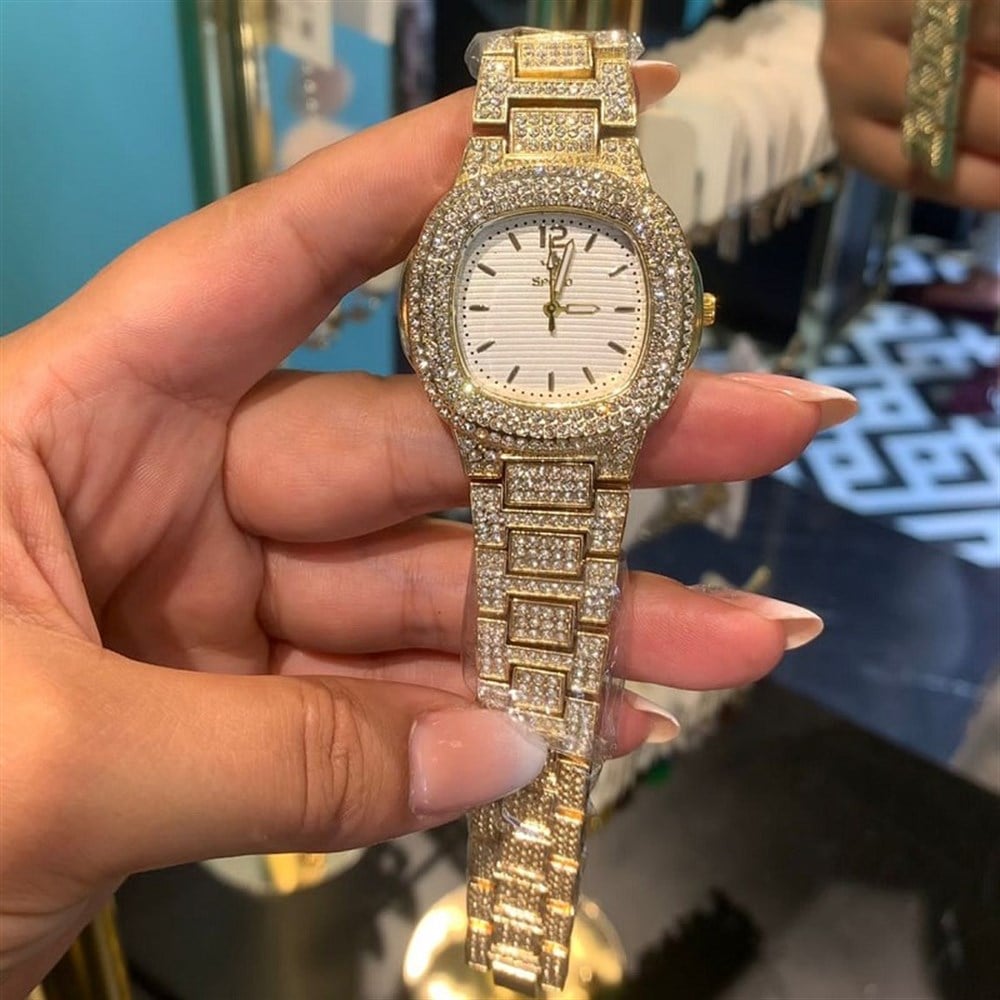 VİP TAŞLI BAYAN KOL SAATİ