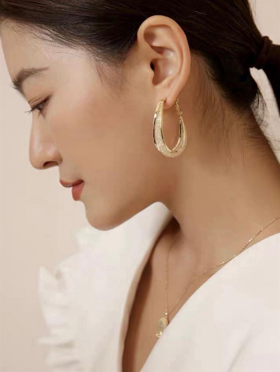 İTHAL VİP TASARIM KÜPE