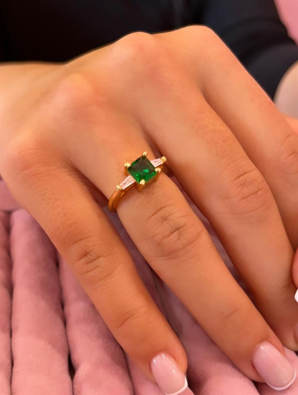 İTHAL ZİRKON YÜZÜK