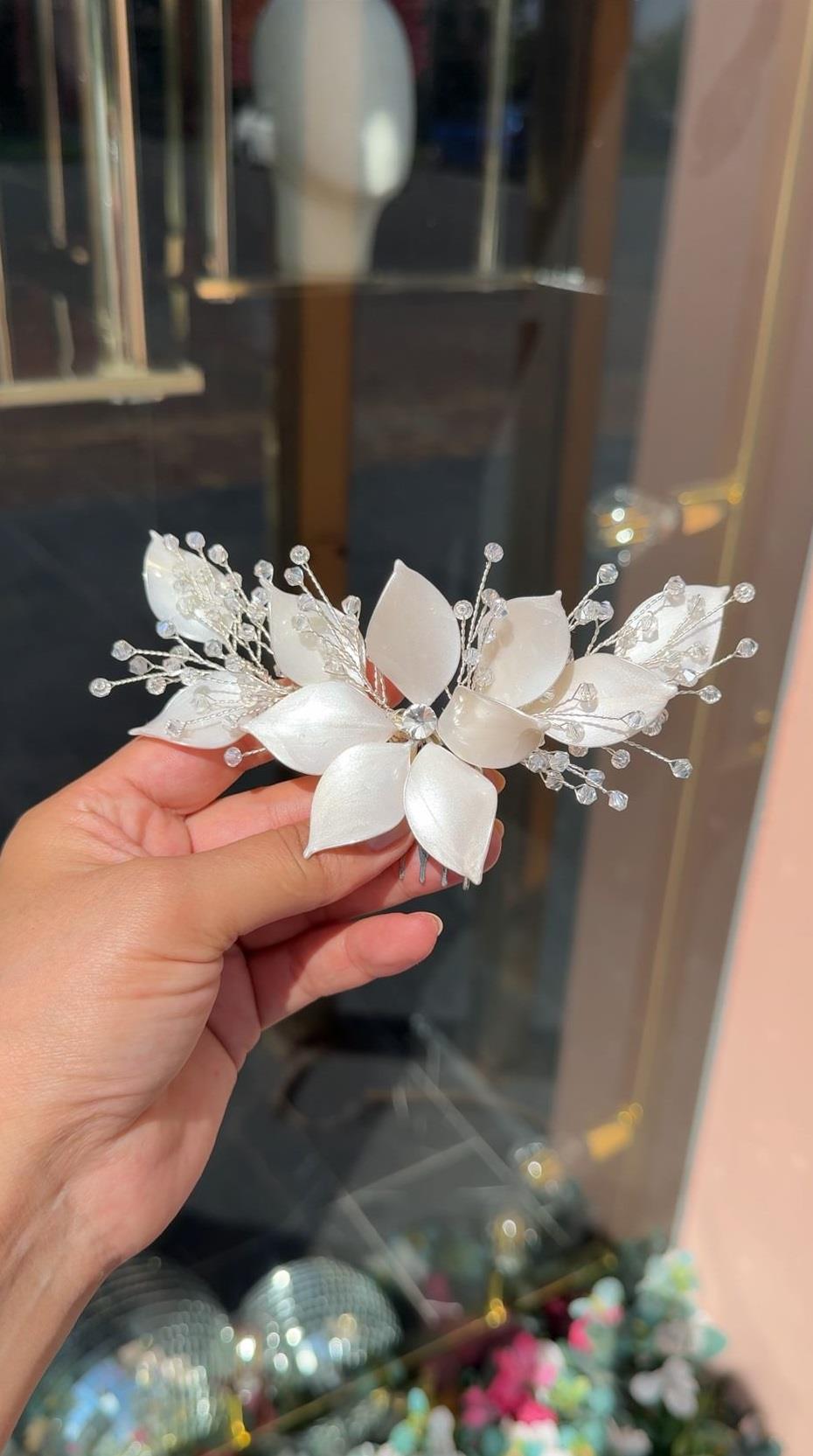 TASARIM SAÇ AKSESUARI