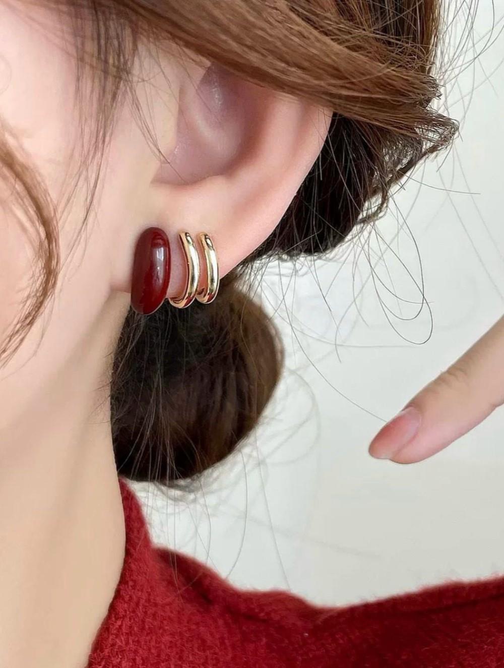 ÜÇLÜ GÖRÜNÜMLÜ İTHAL KÜPE