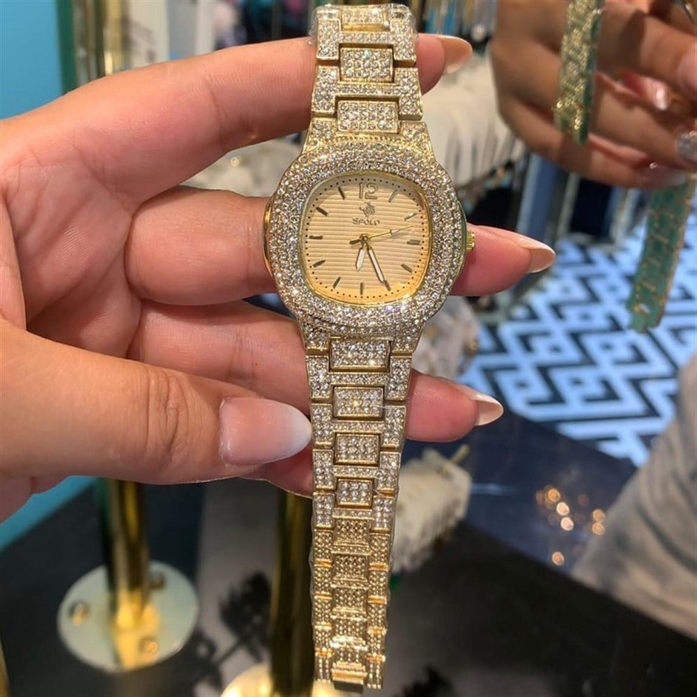 VİP TAŞLI BAYAN KOL SAATİ