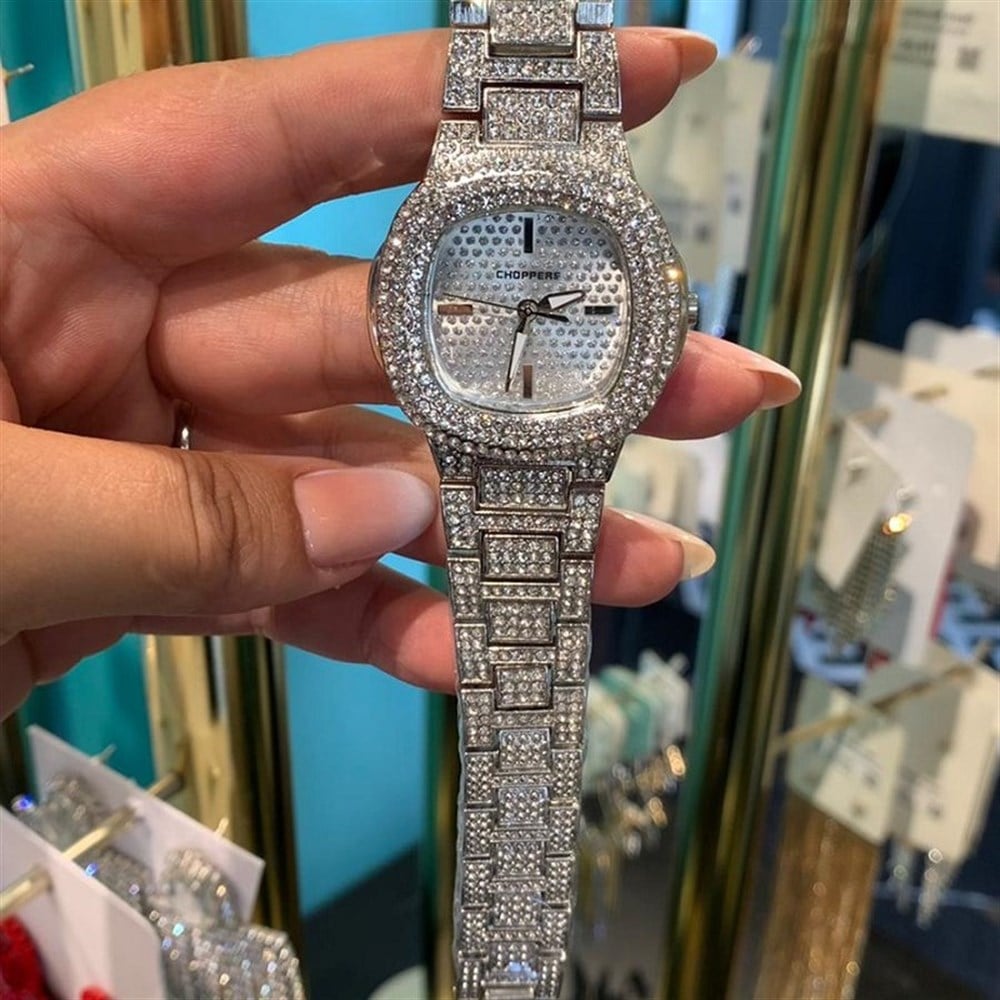 VİP TAŞLI BAYAN KOL SAATİ