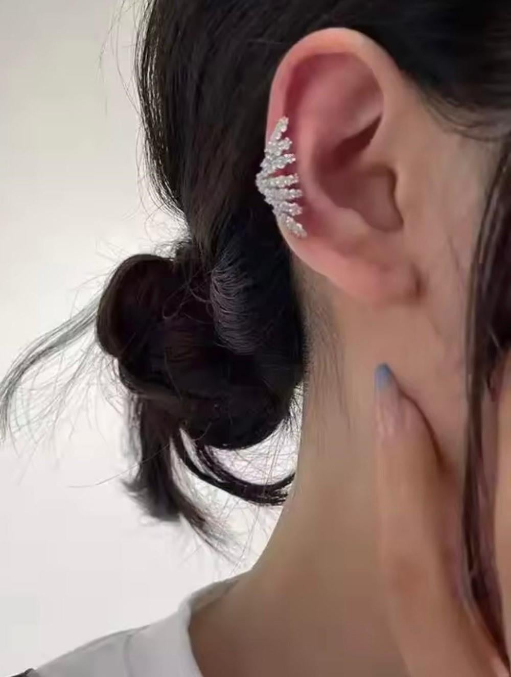 ZİRKON TASARIM KIKIRDAK KÜPE