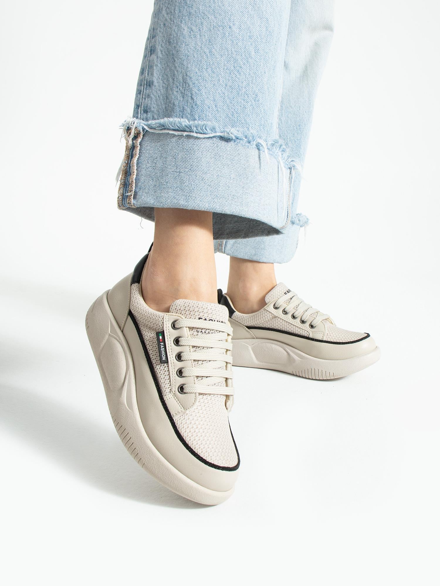 LUNİA Krem Anoraklı Kadın Sneakers