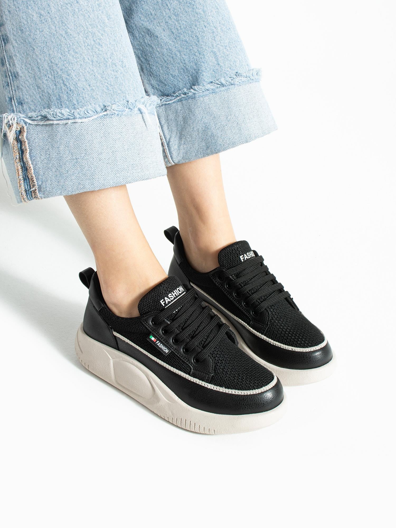 LUNİA Siyah Anoraklı Kadın Sneakers