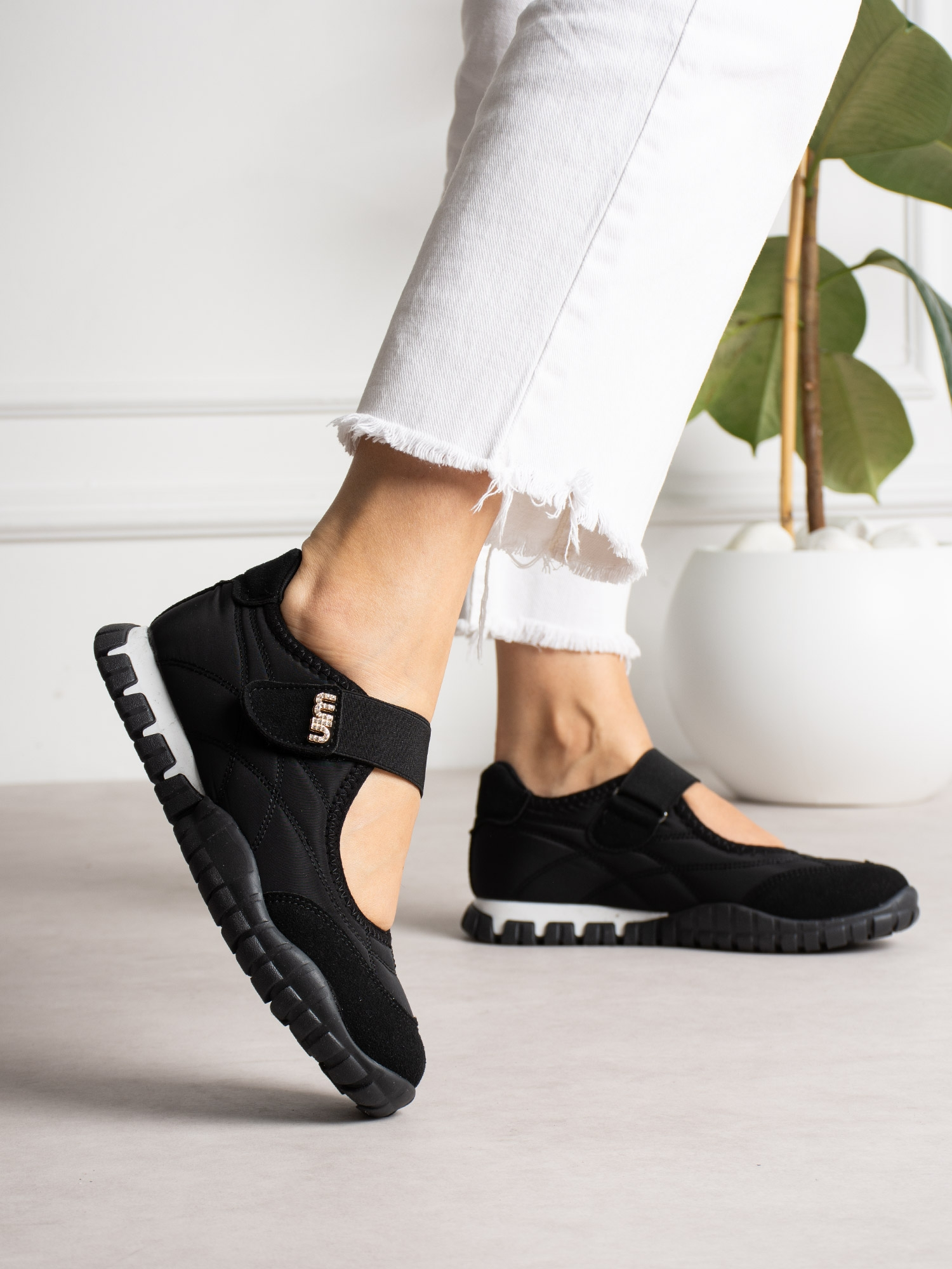 SARTO Siyah Cırtlı Kadın Sneakers