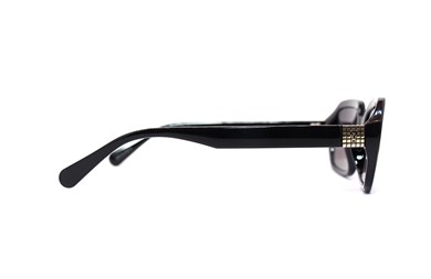 Guess GU8244 01B 55 Kadın Güneş Gözlüğü