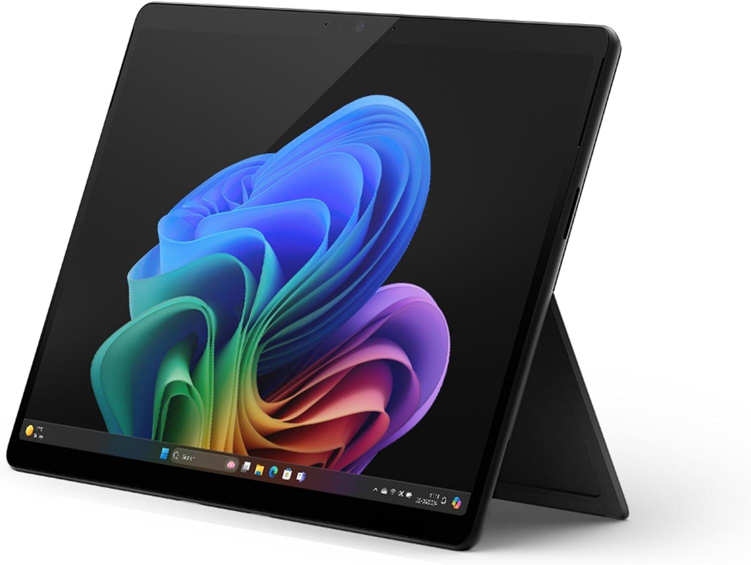 Microsoft Surface Pro 11. Nesil 2024 13 inç LCD Copilot+PC 16GB RAM 512GB SSD Siyah