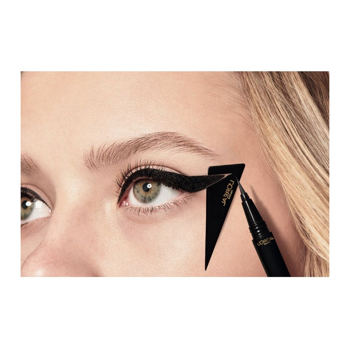L'Oreal Paris Make-up Designer Superliner Flash Cat Eye, Eyeliner Líquido,  Color Negro | lagear.com.ar