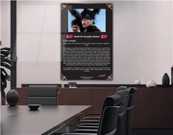 GENÇLİĞE HİTABE YAZILI CAM TABLO