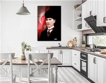 MUSTAFA KEMAL ATATÜRK ve TÜRK BAYRAĞI GÖRSELLİ  CAM TABLO