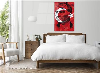 TÜRK BAYRAĞI VE MUSATAFA KEMAL ATATÜRK GÖRSELLİ CAM TABLO