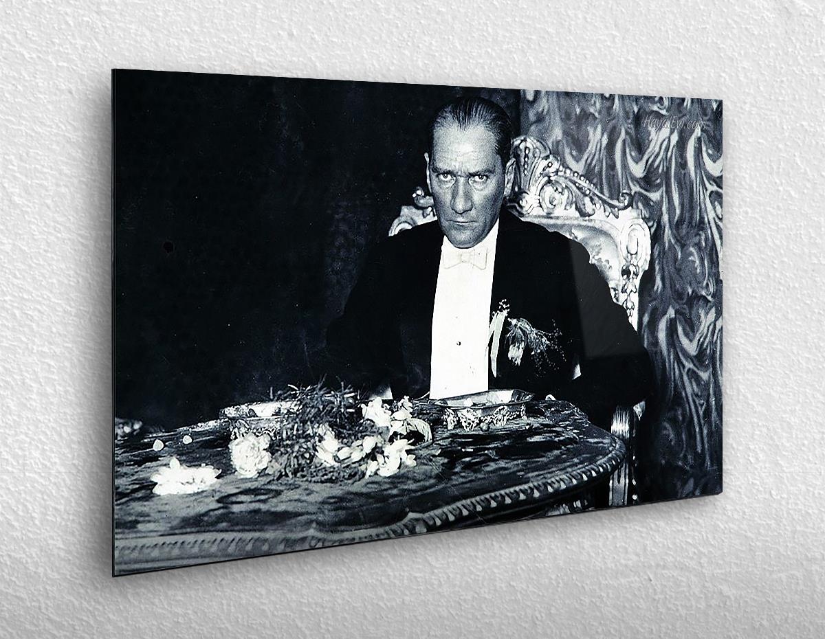 MUSTAFA KEMAL ATATÜRK GÖRSELLİ CAM TABLO