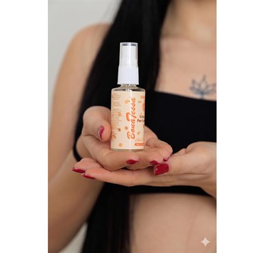 BonaTessa Girl Time Vulva Parfümü – Kadınlara Özel Dış Genital Bölge Parfümü Alkolsüz Su Bazlı – Meyveli Şeftali Notalı