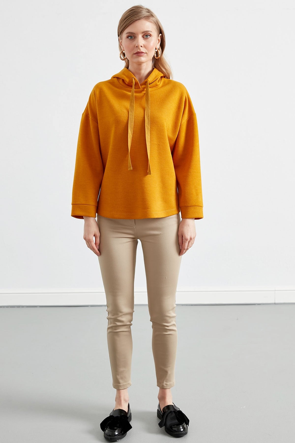 Sweatshirt-Kapüşon  Detaylı, Uzun Kol