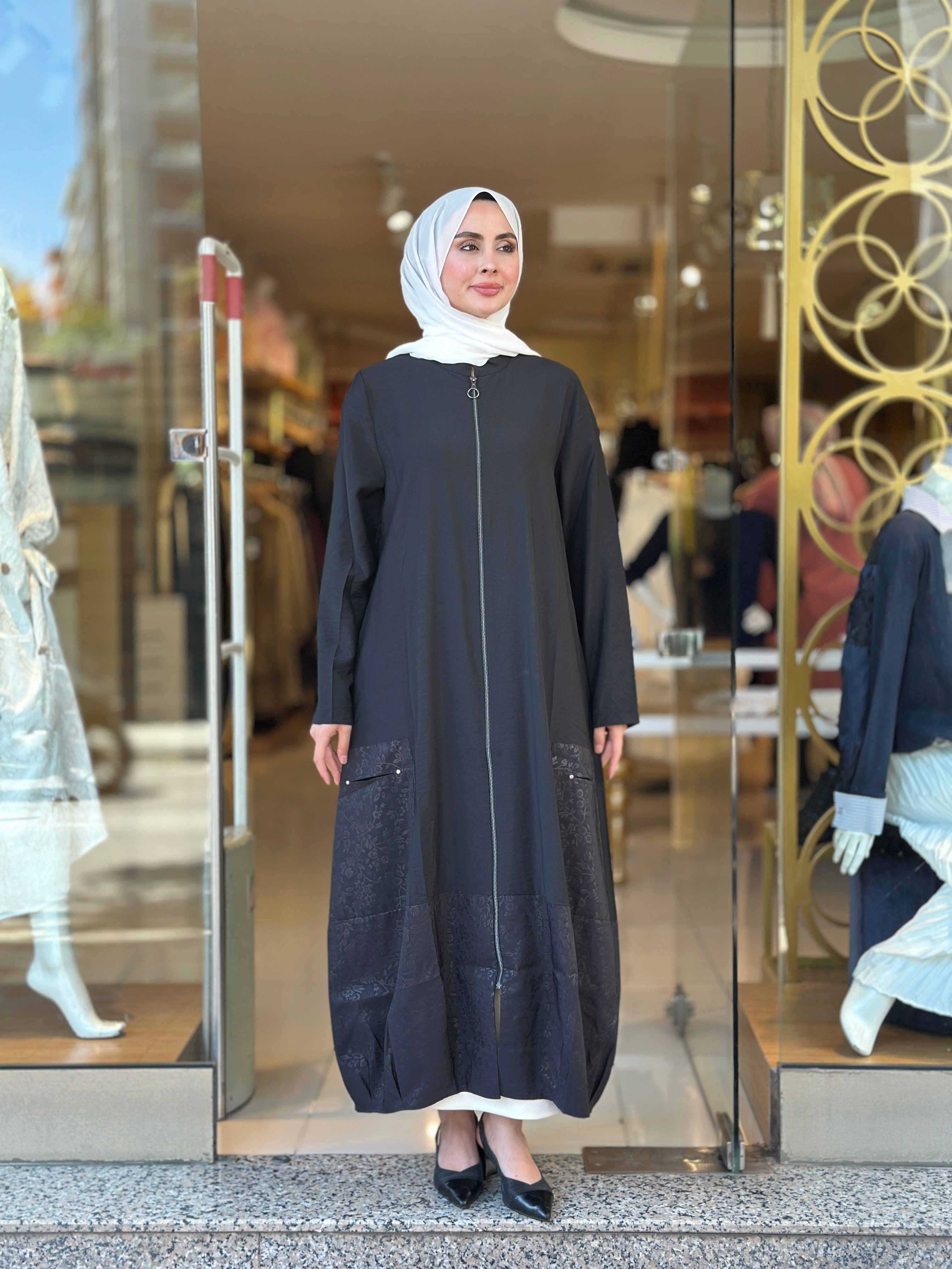 Eteği Paraşüt Detay Ferace - Siyah