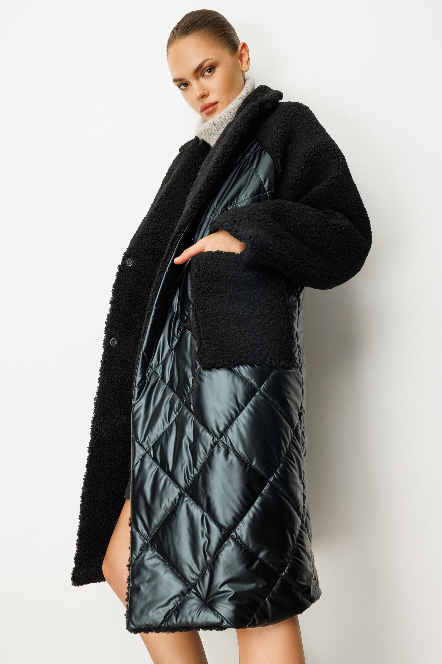 Kolları Peluş Parlak Kaptione Kaban - Siyah