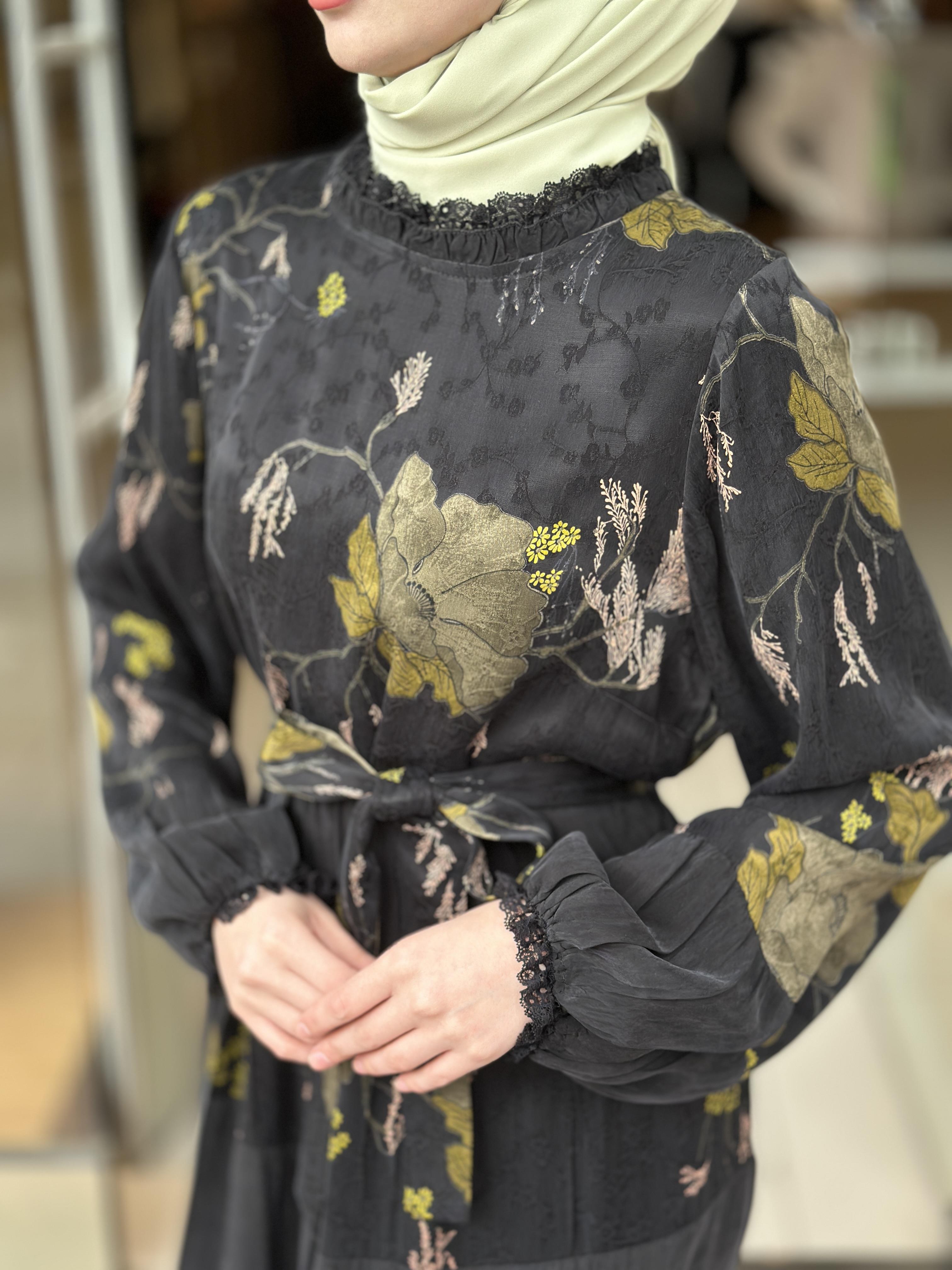 Misswhence Desenli İpek Cupra Elbise - Siyah