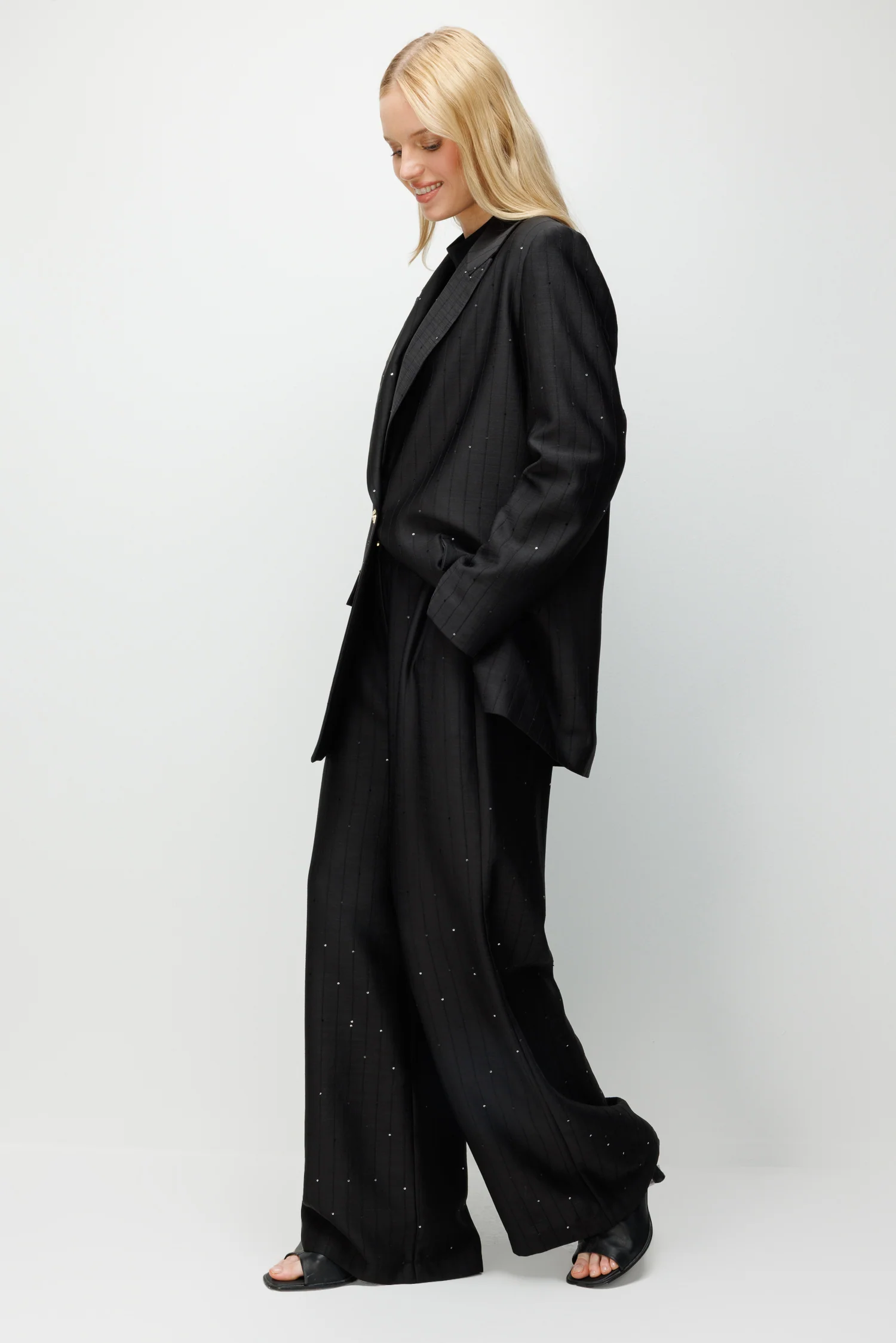 Pullu Ceketli Takım - Siyah