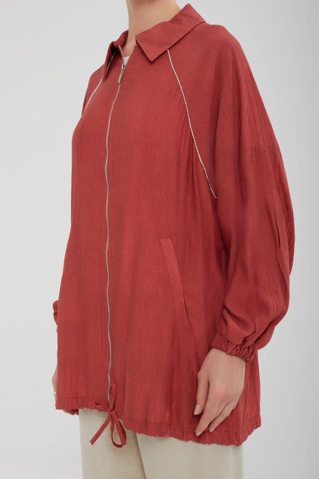 Taş Şeritli Kap - Kırmızı