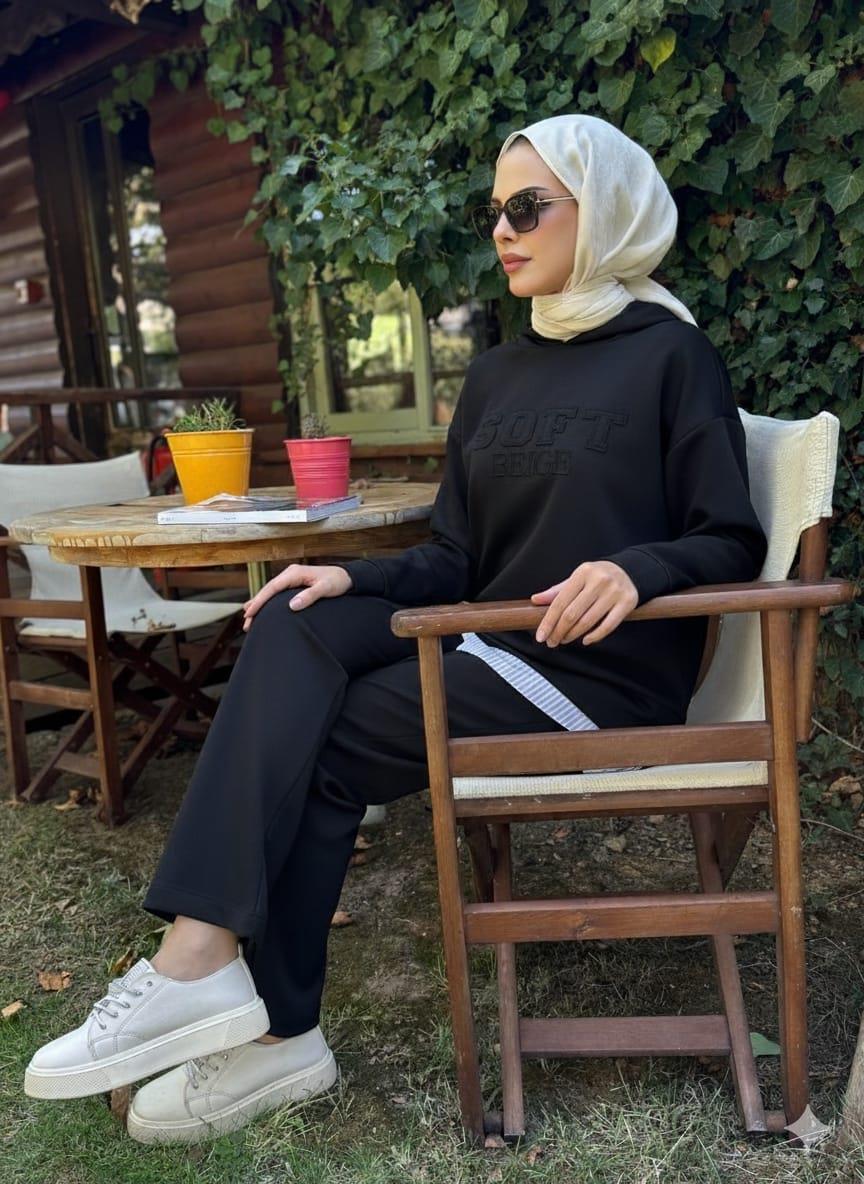 Aplike Nakışlı Kapüşonlu Oyso Takım - Siyah