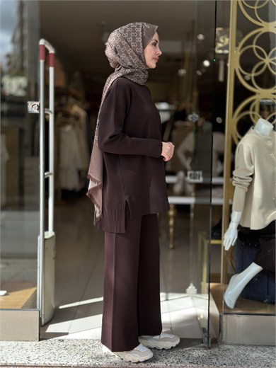 Basic Triko Takım - Kahverengi