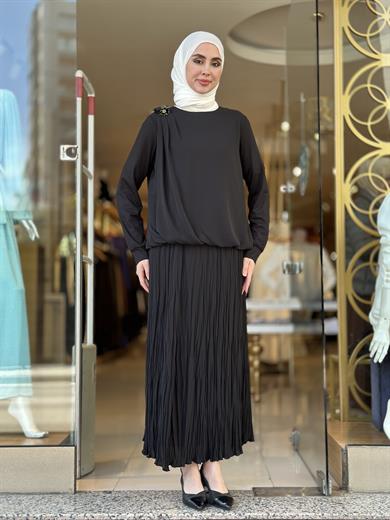 Broş Detaylı Tunik - Siyah