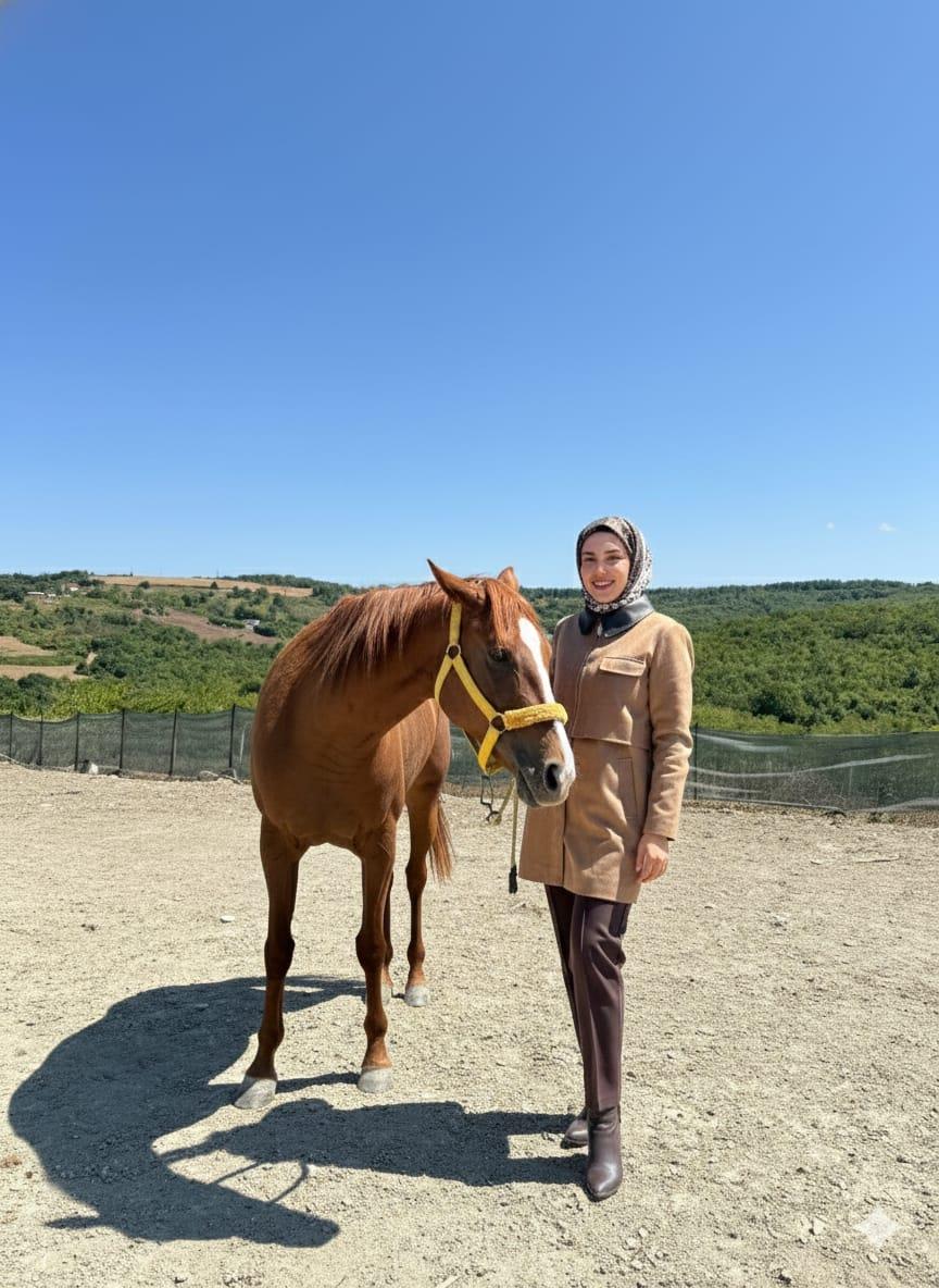 Fermuar Detaylı Çıtçıtlı Süet Kap - Camel