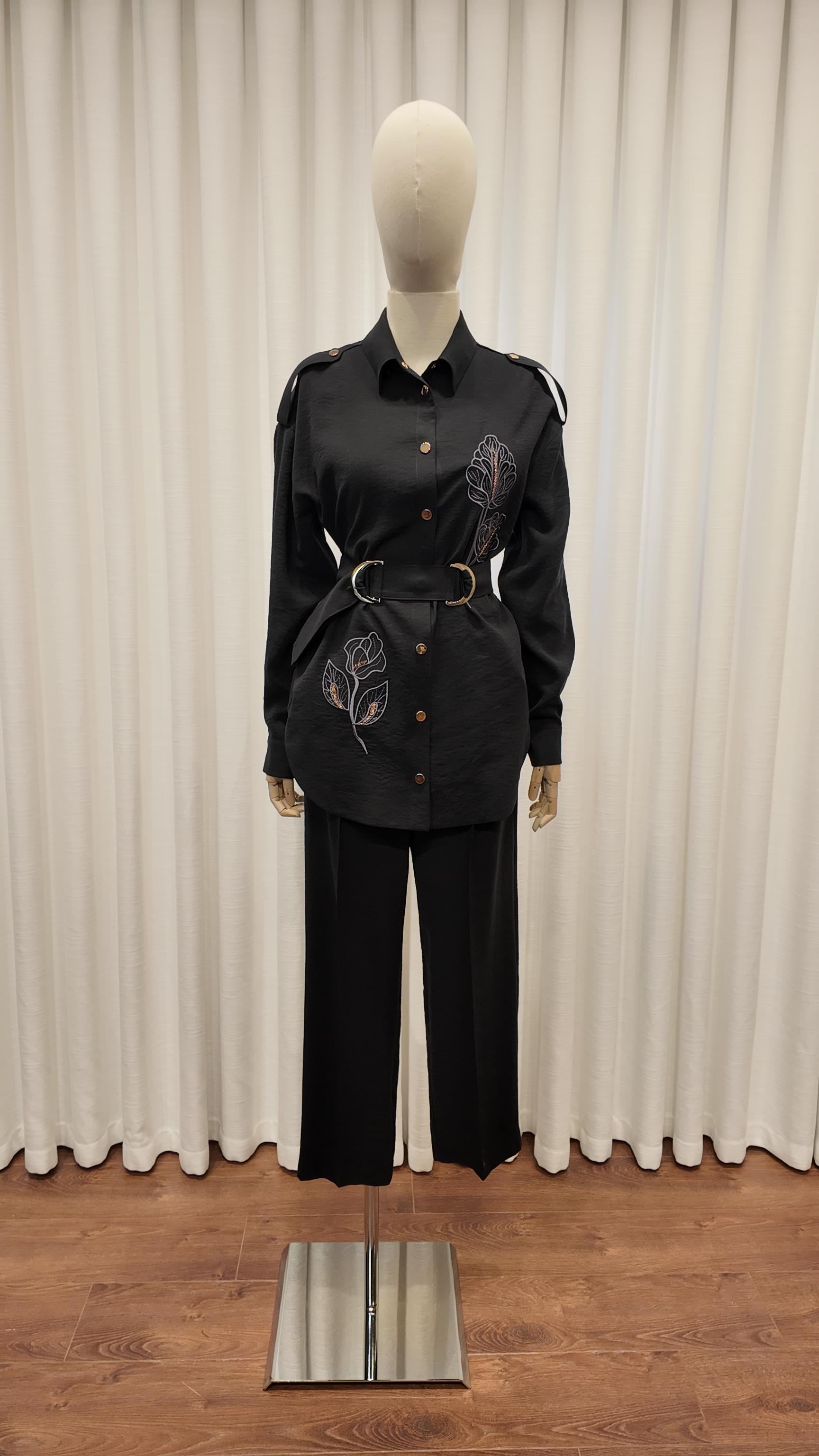 Flower Touch Kemerli Takım - Siyah