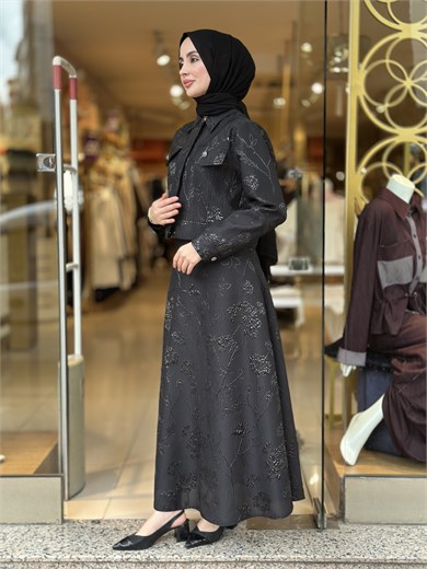 Jakarlı Çiçek Desenli Takım - Siyah 