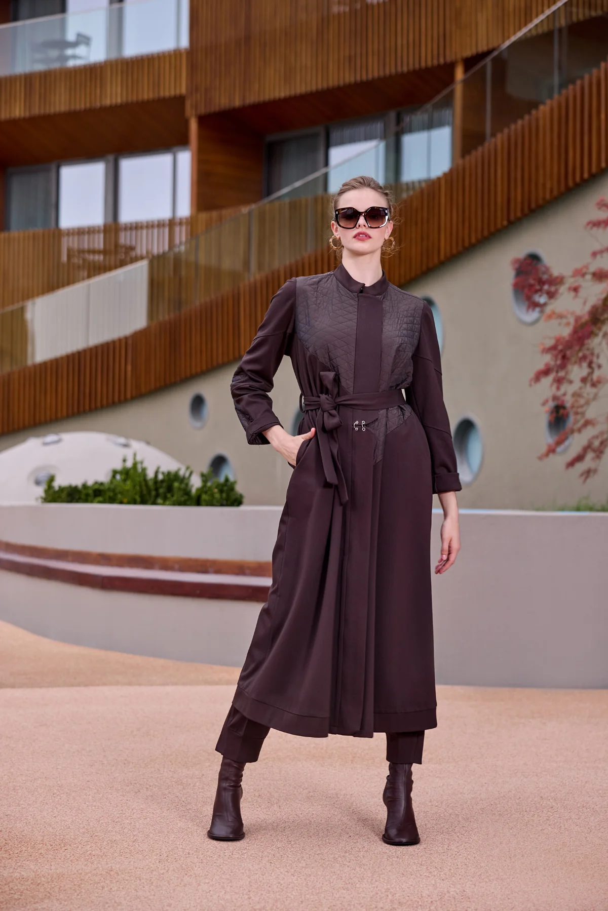 Kapitone Detaylı Pardesü - Kahve