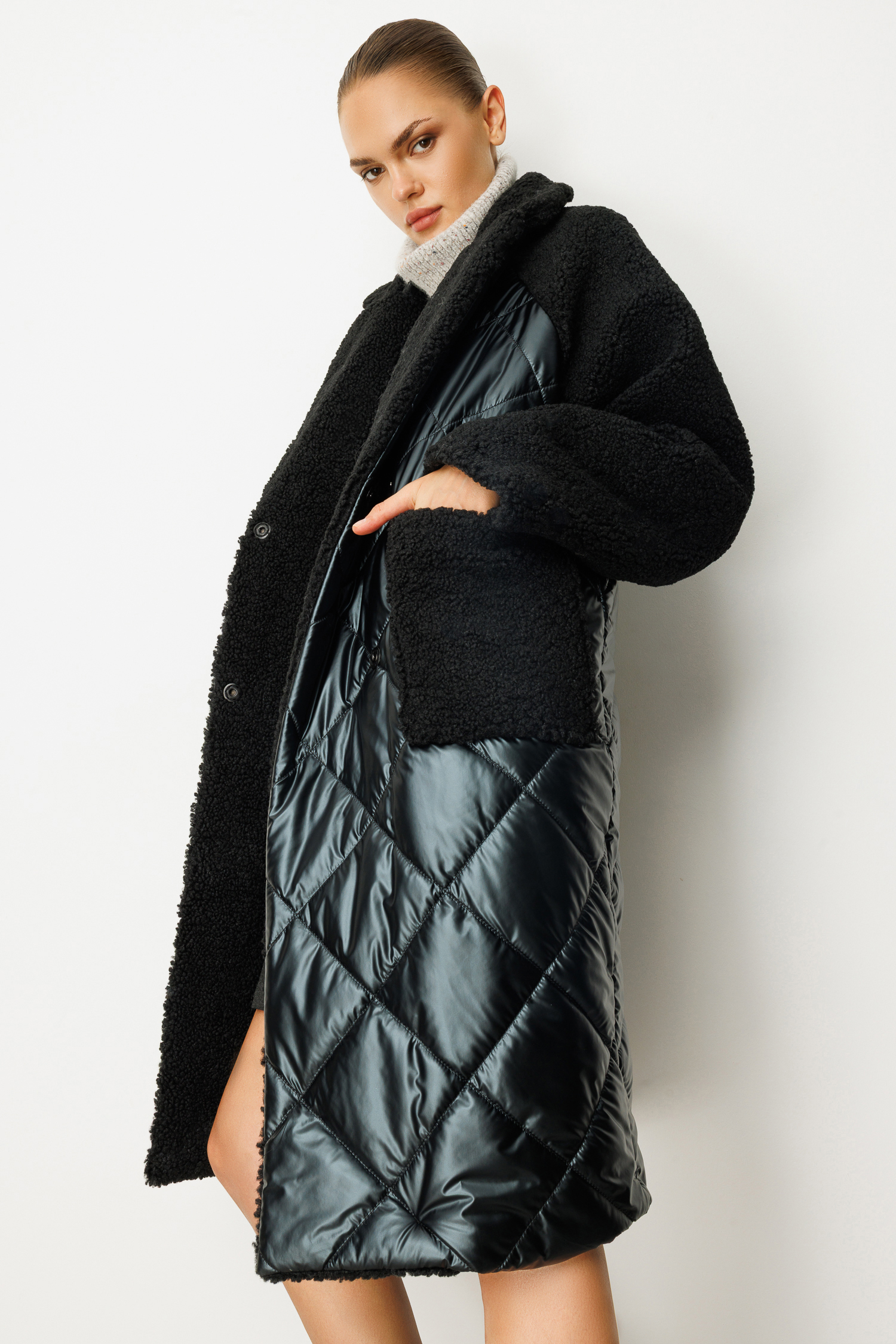 Kolları Peluş Parlak Kaptione Kaban - Siyah