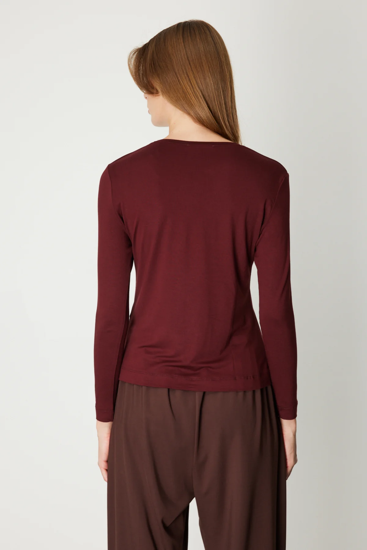 Metal Aksesuarlı Sıfır Yaka Basic Bluz - Bordo